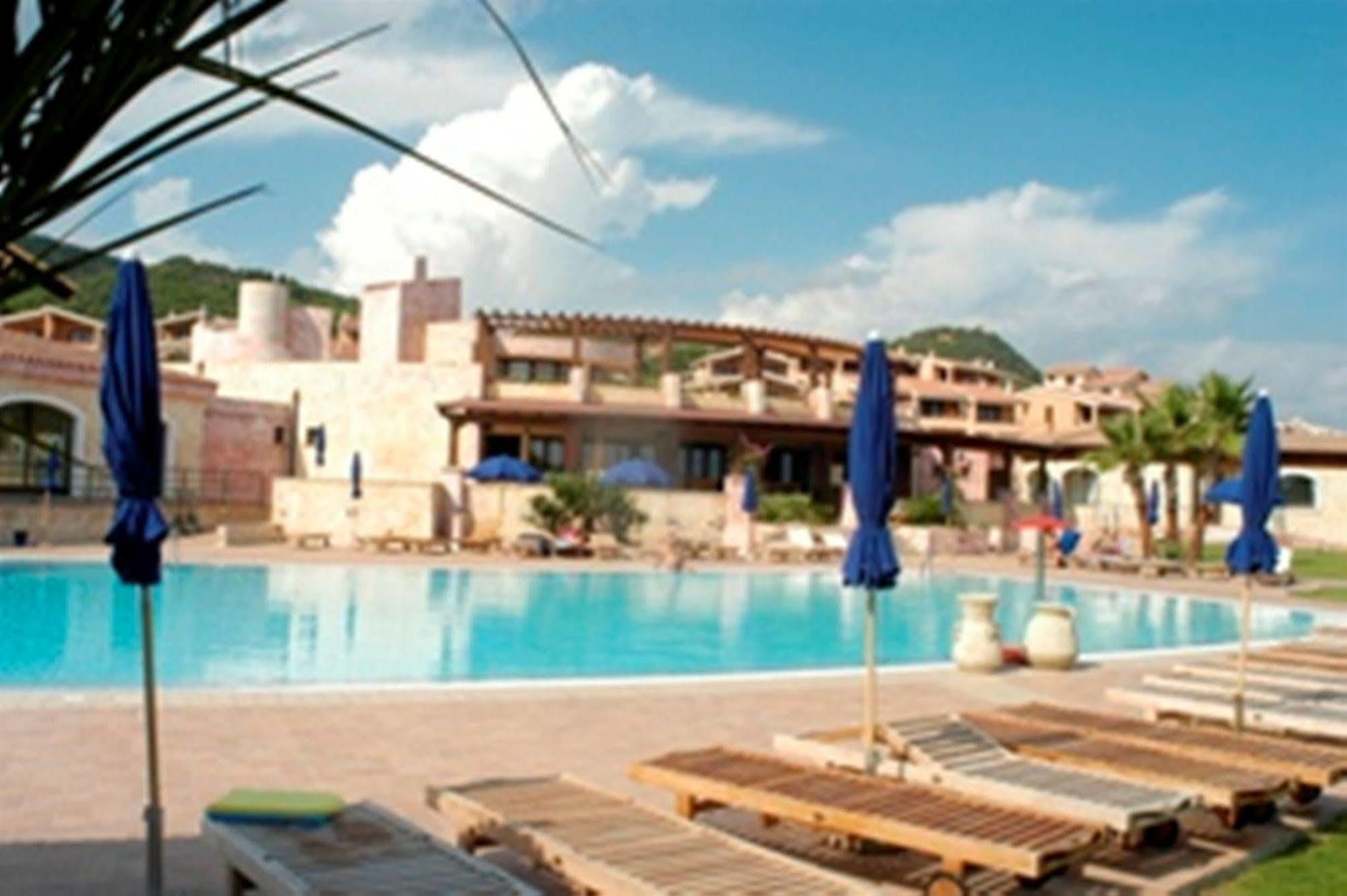 Residence Il Borgo Di Porto Corallo Villaputzu Exterior foto